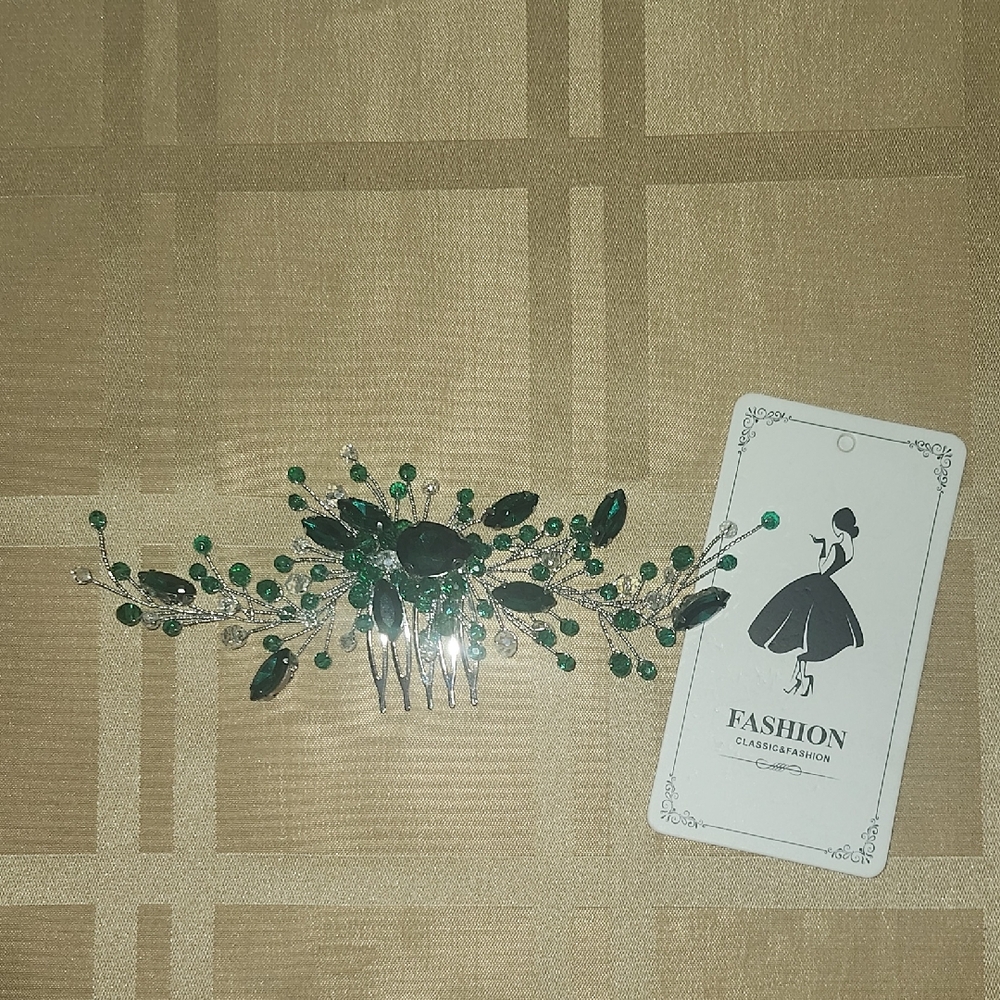 Emerald Colored Hair Comb